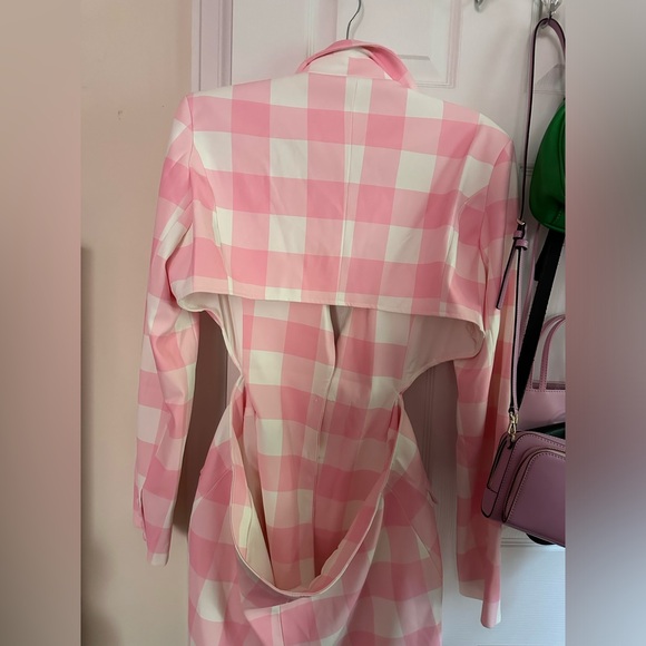 Pink & White checkered blazer dress - Picture 2 of 3